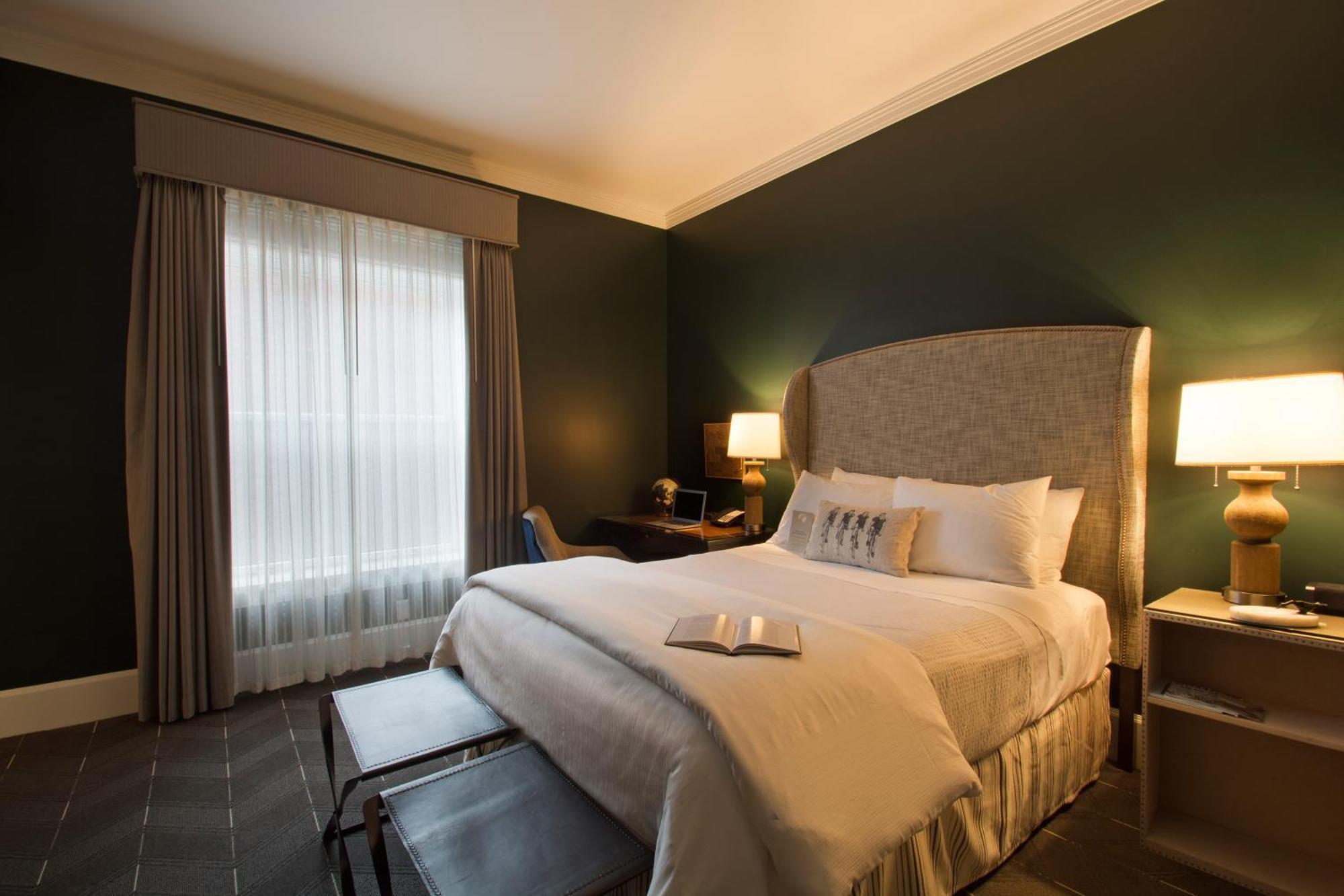 Hotel Sentinel
